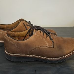 Mens dress shoes